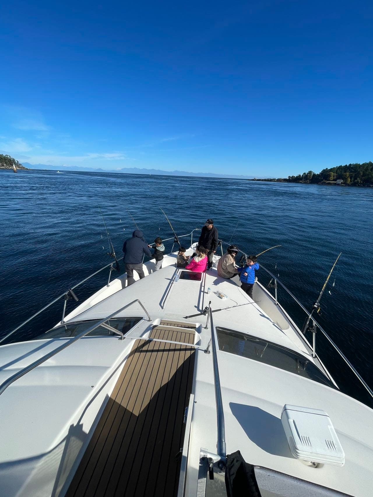 Nanaimo Area Fishing Trip, Flexible Hours · 3-Star Comfort Class