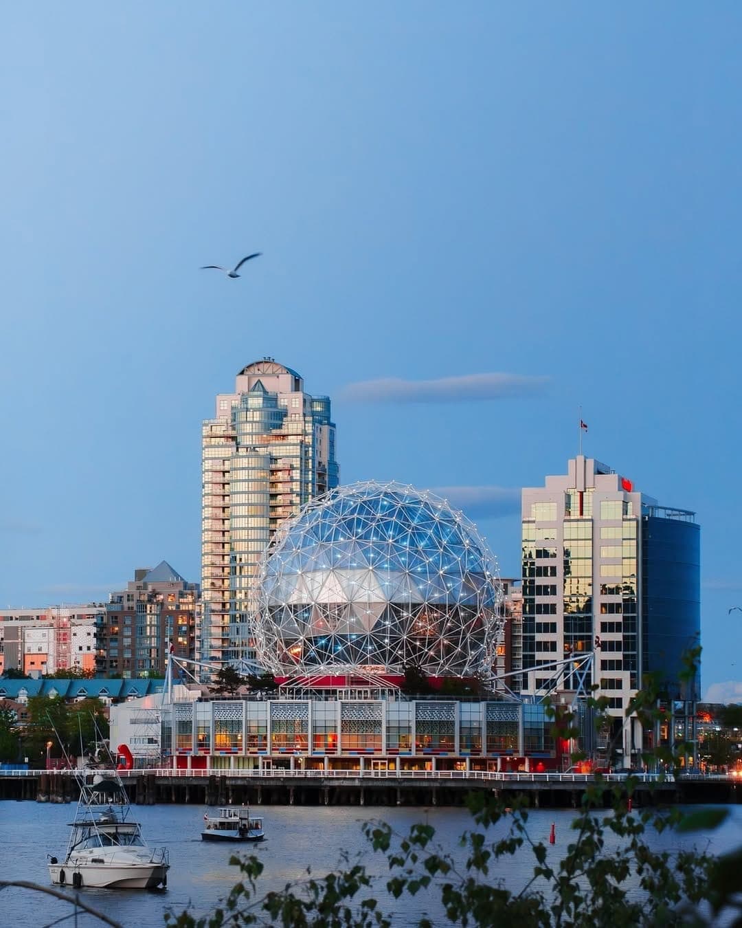 Vancouver Science World City Tour · 3-Star Comfort Class